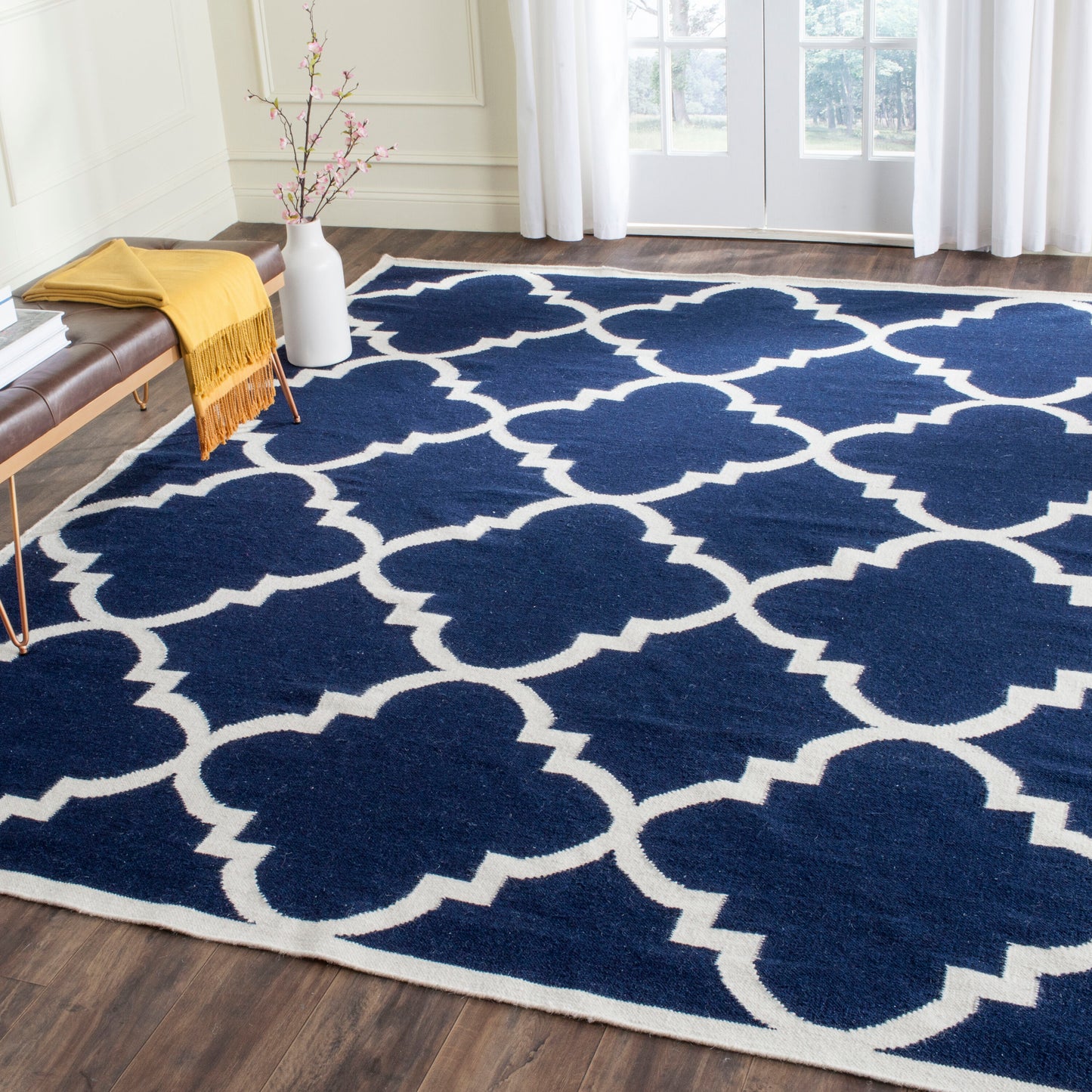 Safavieh Dhurries 633 Navy/Ivory Contemporary 8ft x 10ft Large Rectangle Rug