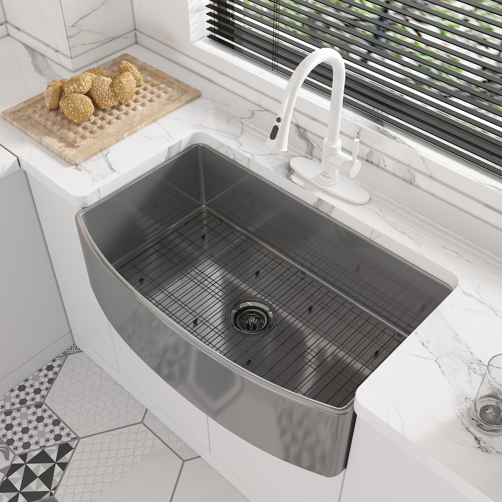 CASAINC Farmhouse apron front 32.99-in x 20.86-in Fireclay Single bowl Kitchen Sink